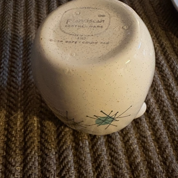 Vintage MCM Franciscan Starburst Dinnerware Set - Cream and Blue - Picture 10 of 16